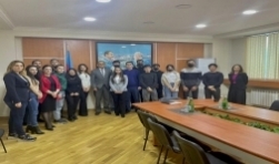 “Diplomatik Protokol və Etiket” mövzusunda  prezentasiya təqdim edilmişdir.