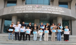 “Beynəlxalq ozon qatının mühafizəsi günü” ilə əlaqədar Milli Hidrometeorologiya Xidmətinə ekskursiya təşkil olunub